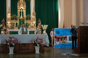 Misa por el Día del Maestro 2015